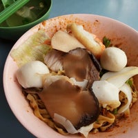 Photo taken at Chia Keng Kway Teow Mee by KS on 8/5/2012