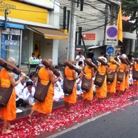 Photo taken at BMTA Bus Stop Soi Khlai Chinda by Bee W. on 4/6/2012