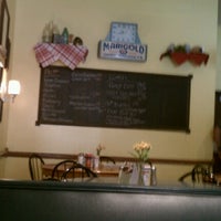 7/2/2012 tarihinde Kyle K.ziyaretçi tarafından Bev&amp;#39;s Cafe'de çekilen fotoğraf