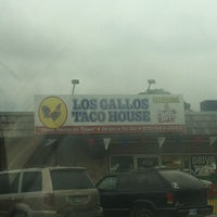 Das Foto wurde bei Los Gallos von Medusa💋 am 5/30/2012 aufgenommen