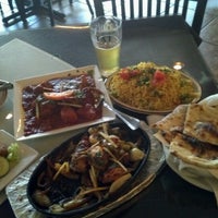 Das Foto wurde bei Koyla Charcoal Grill Indian Cuisine von Monette C. am 7/31/2012 aufgenommen