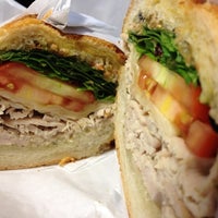 8/15/2012 tarihinde Derek F.ziyaretçi tarafından Lunch Geek'de çekilen fotoğraf