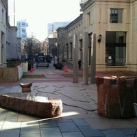 Foto scattata a Residence Inn Arlington Courthouse da Alex W. il 2/23/2012