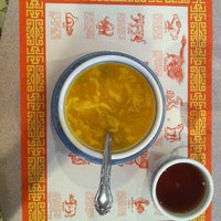 Photo taken at Hunan Chinese Restaurant by Clare M. on 8/26/2012