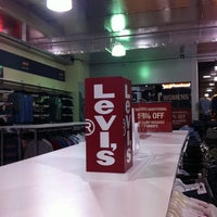 levi's factory outlet