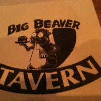 4/5/2012 tarihinde Kendra D.ziyaretçi tarafından Big Beaver Tavern'de çekilen fotoğraf