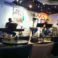 Photo taken at Music Dreamer Live Cafe by Huiling H. on 5/18/2012