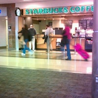 Photo taken at Starbucks by Luciano L. on 2/24/2012