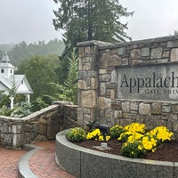 รูปภาพถ่ายที่ Appalachian State University โดย Mac C. เมื่อ 9/10/2022