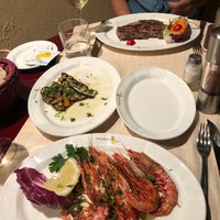 Photo taken at Pulalli Wine Bar by Rachel S. on 2/16/2019