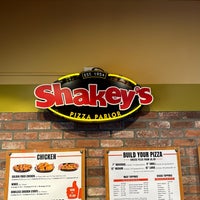 Photo taken at Shakey&amp;#39;s Pizza Parlor by Jeremy on 2/23/2023