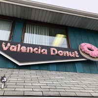 Photo taken at Valencia Donut Co. by Mike K. on 6/1/2018