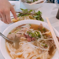 Photo taken at Phở Chủ Thể by LW on 6/16/2018