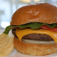 Foto diambil di Ashys Burger &amp;amp; Subs oleh Ashys Burger &amp;amp; Subs pada 11/20/2014