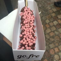 Das Foto wurde bei Go.fre | Belgian Waffles on a Stick von Selahattin 🍀 am 6/30/2016 aufgenommen