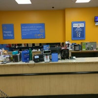 Photo taken at Walmart Supercenter by dgw on 12/18/2017
