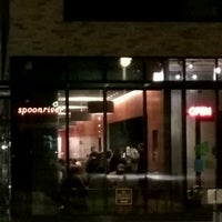 Foto tirada no(a) Spoonriver Restaurant por dgw em 12/31/2016