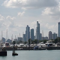 Photo taken at Chicago Architecture Center River Cruise by Edwin V. on 8/9/2023