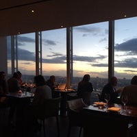Photo taken at Oblix at The Shard by Lisa T. on 5/18/2015