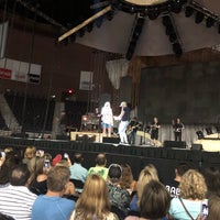 Foto tomada en Pensacola Bay Center  por Mike C. el 7/26/2018