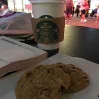 Photo taken at Starbucks by Dani-li on 9/11/2017