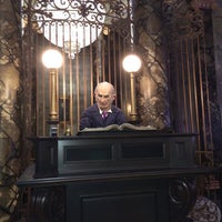 Photo taken at Harry Potter and the Escape from Gringotts by Marcio S. on 1/15/2015