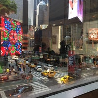 7/21/2016にDenise B.がBroadway 49 Bar &amp;amp; Lounge at the Crowne Plaza Times Squareで撮った写真