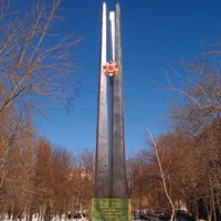 Photo taken at Стела памяти жителям «Яблоньки», павшим в Великой Отечественной Войне by Алексей Ф. on 3/9/2013