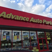 Photo taken at Advance Auto Parts by Andre R. on 9/15/2018