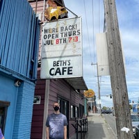 Photo taken at Beth&amp;#39;s Café by Scott S. on 9/4/2021