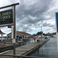Foto tomada en Uncle Sam Boat Tours  por Inna K. el 8/5/2017