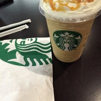 Photo taken at Starbucks by Enderson L. on 3/15/2015