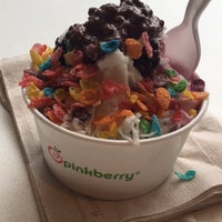 Photo taken at Pinkberry by Sarah B on 5/22/2016