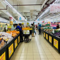 Photo taken at Sheng Siong Supermarket by Gonny Z. on 4/3/2019