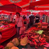 Photo taken at Tržnica Dolac by Gonny Z. on 6/24/2022