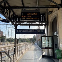 Photo taken at Stazione Roma Trastevere by Gonny Z. on 5/30/2022