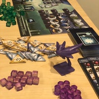 รูปภาพถ่ายที่ Fantasy Flight Games Center โดย John V. เมื่อ 11/9/2019