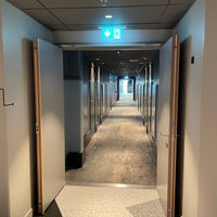 Photo taken at Comfort Hotel Copenhagen Airport by John V. on 8/28/2022