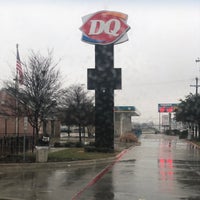 Photo taken at Dairy Queen by Larry J M. on 2/10/2019