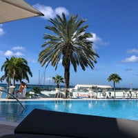Foto diambil di Renaissance Aruba Resort &amp;amp; Casino oleh Adrian H. pada 12/31/2021