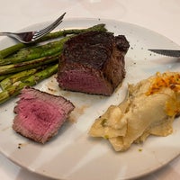 Photo taken at Fleming&amp;#39;s Prime Steakhouse &amp;amp; Wine Bar by Adrian H. on 10/5/2023