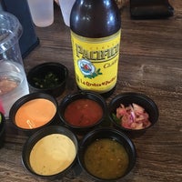 1/16/2018 tarihinde Zach S.ziyaretçi tarafından City Tacos'de çekilen fotoğraf