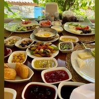 Photo taken at Dimitros Restaurant by İlkay Çelik on 5/28/2022