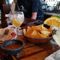 Das Foto wurde bei The Matador Restaurant and Tequila Bar von amy cesario D. am 9/28/2014 aufgenommen