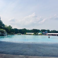 Photo taken at Rainbow Pool by ちーちゃん on 8/27/2019