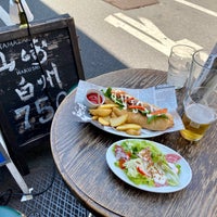 Photo taken at 82 ALE HOUSE 新宿三丁目店 by ちーちゃん on 7/12/2023