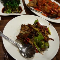 Foto diambil di Sanur Mangga Dua @ PIK (Chinese Restaurant) oleh Allan H. pada 8/9/2014