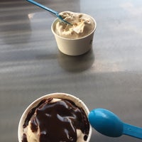 Photo taken at Chill-N Ice Cream by Marilyn W. on 2/6/2017