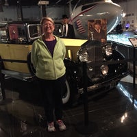 1/20/2016에 Marilyn W.님이 Miami&amp;#39;s Auto Museum at the Dezer Collection에서 찍은 사진