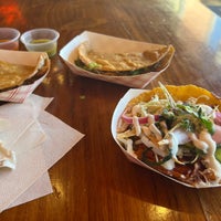 2/14/2024 tarihinde Taylor W.ziyaretçi tarafından City Tacos'de çekilen fotoğraf